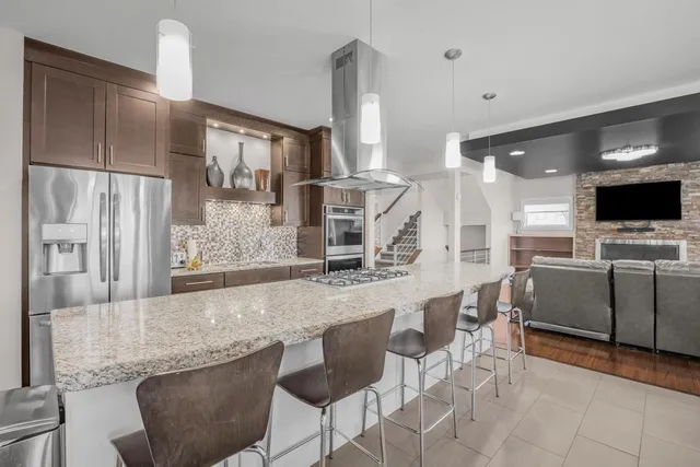 $860,000 | 46422 Cape Horn Road, Cleveland, MN 56017