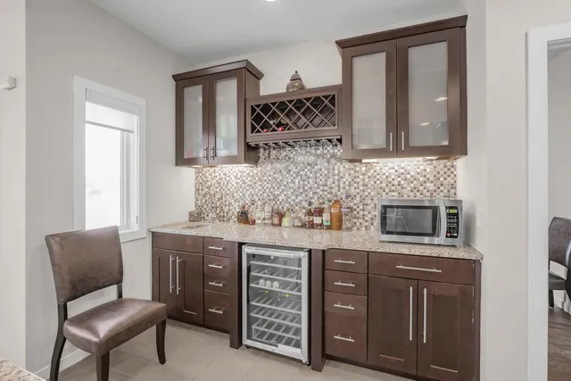 $860,000 | 46422 Cape Horn Road, Cleveland, MN 56017