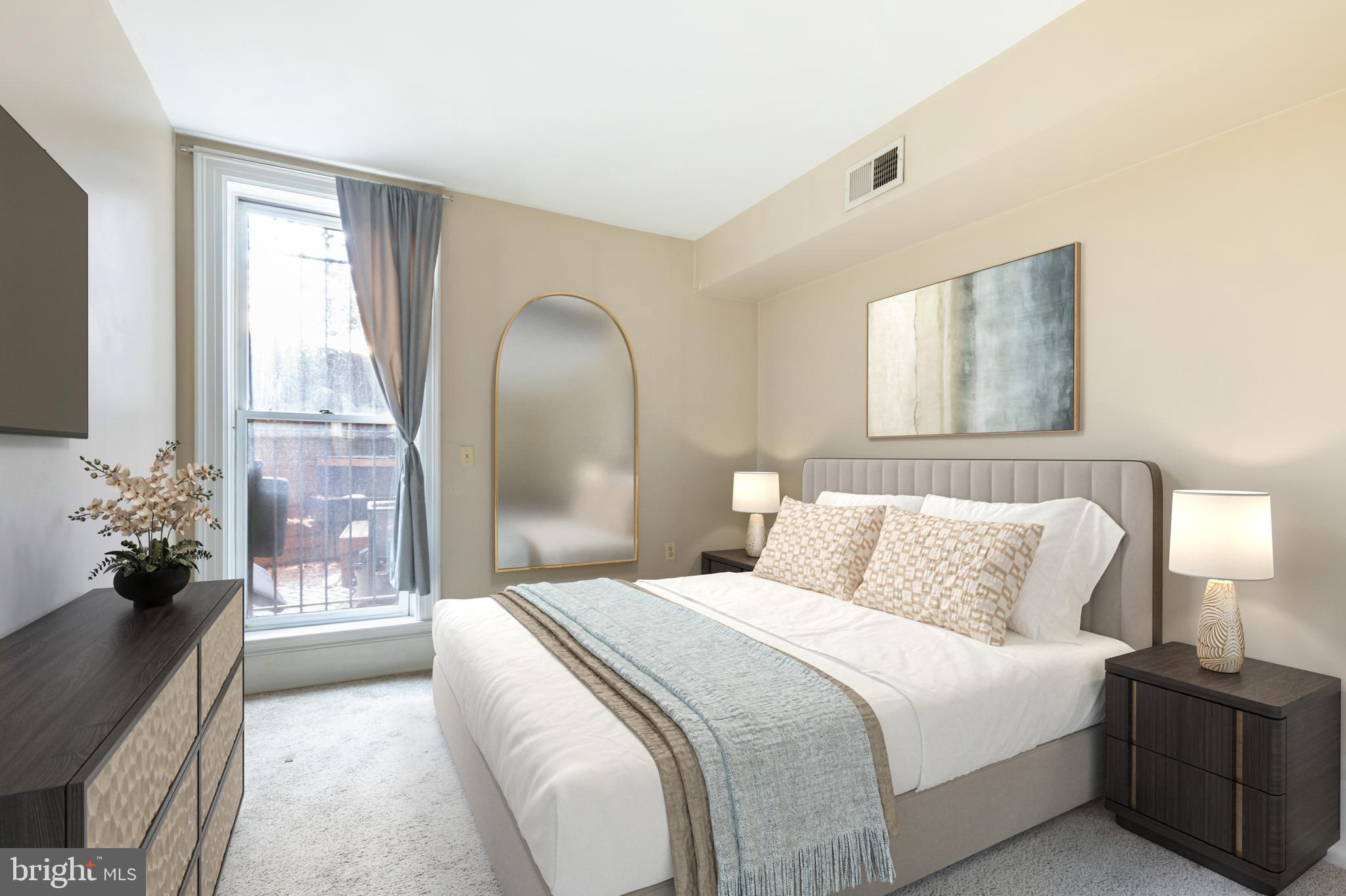 20 Logan Circle Northwest, Unit LL3 Washington, DC 20005 - Photo 12 of 15 Spacious bedroom (VS)