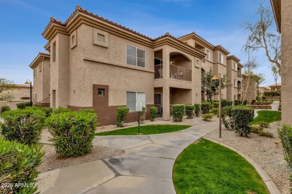 $294,900 | 13700 North Fountain Hills Boulevard, Unit 212, Fountain Hills, AZ 85268