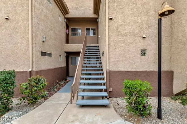 $294,900 | 13700 North Fountain Hills Boulevard, Unit 212, Fountain Hills, AZ 85268