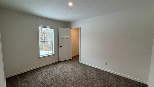 $394,900 | 22 Pinrock Drive, Sturbridge, MA 01566