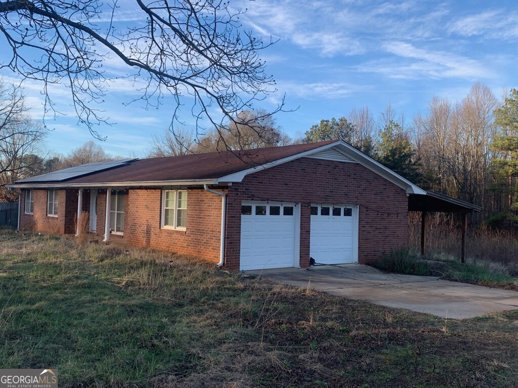 8750 Sandy Cross Road Carnesville, GA 30521 - Photo 5 of 6