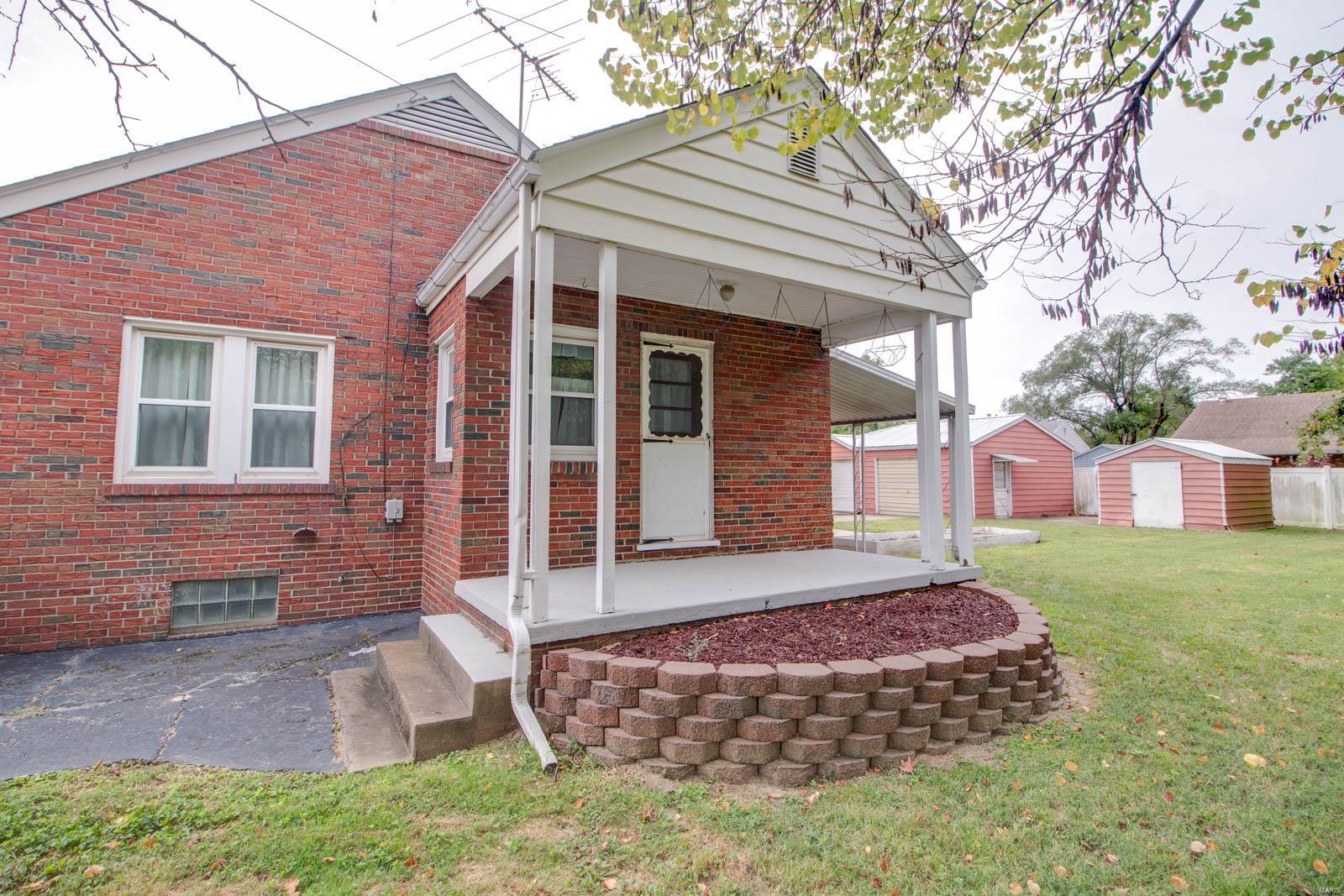 508 Milton Road Alton, IL 62002 - Photo 23 of 29 Gallery Image 23
