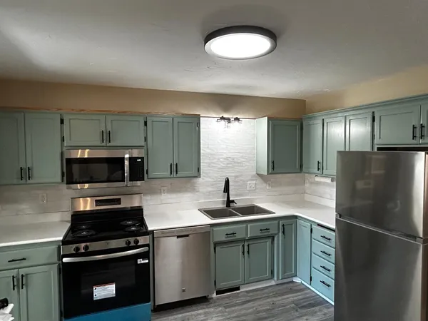 $295,000 | 901 West Main Street, Belle Plaine, MN 56011