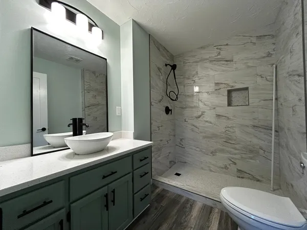 $295,000 | 901 West Main Street, Belle Plaine, MN 56011