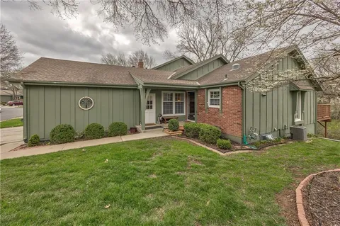 $325,000 | 7236 Mastin Street, Shawnee, KS 66203
