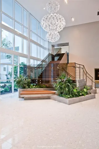 $1,020,000 | 2020 North Bayshore Drive, Unit TH 104, Miami, FL 33137