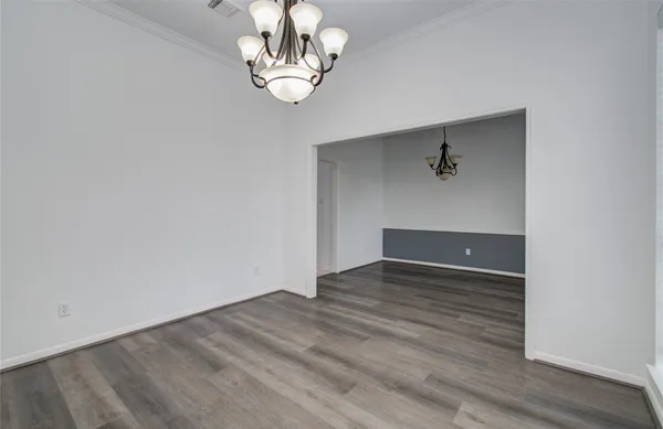 $2,950 | 2106 Spyglass Drive, League City, TX 77573