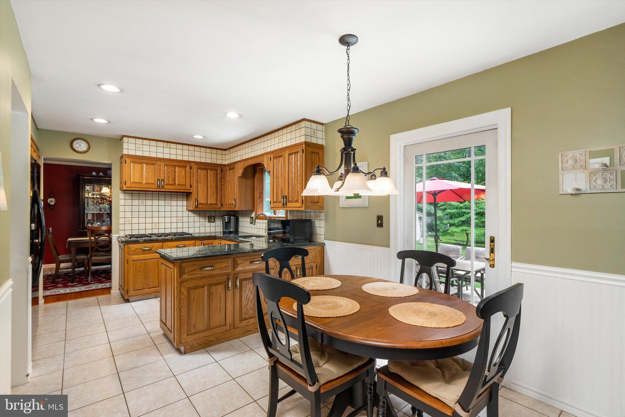 77 Maple Stream Road Hightstown, NJ 08520 - Photo 12 of 33