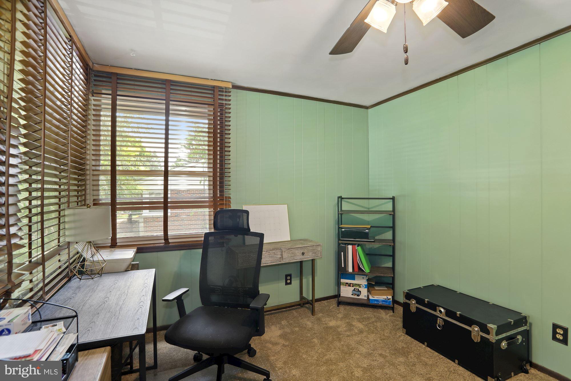 26 Parkview Road Cheltenham, PA 19012 - Photo 15 of 39 Office