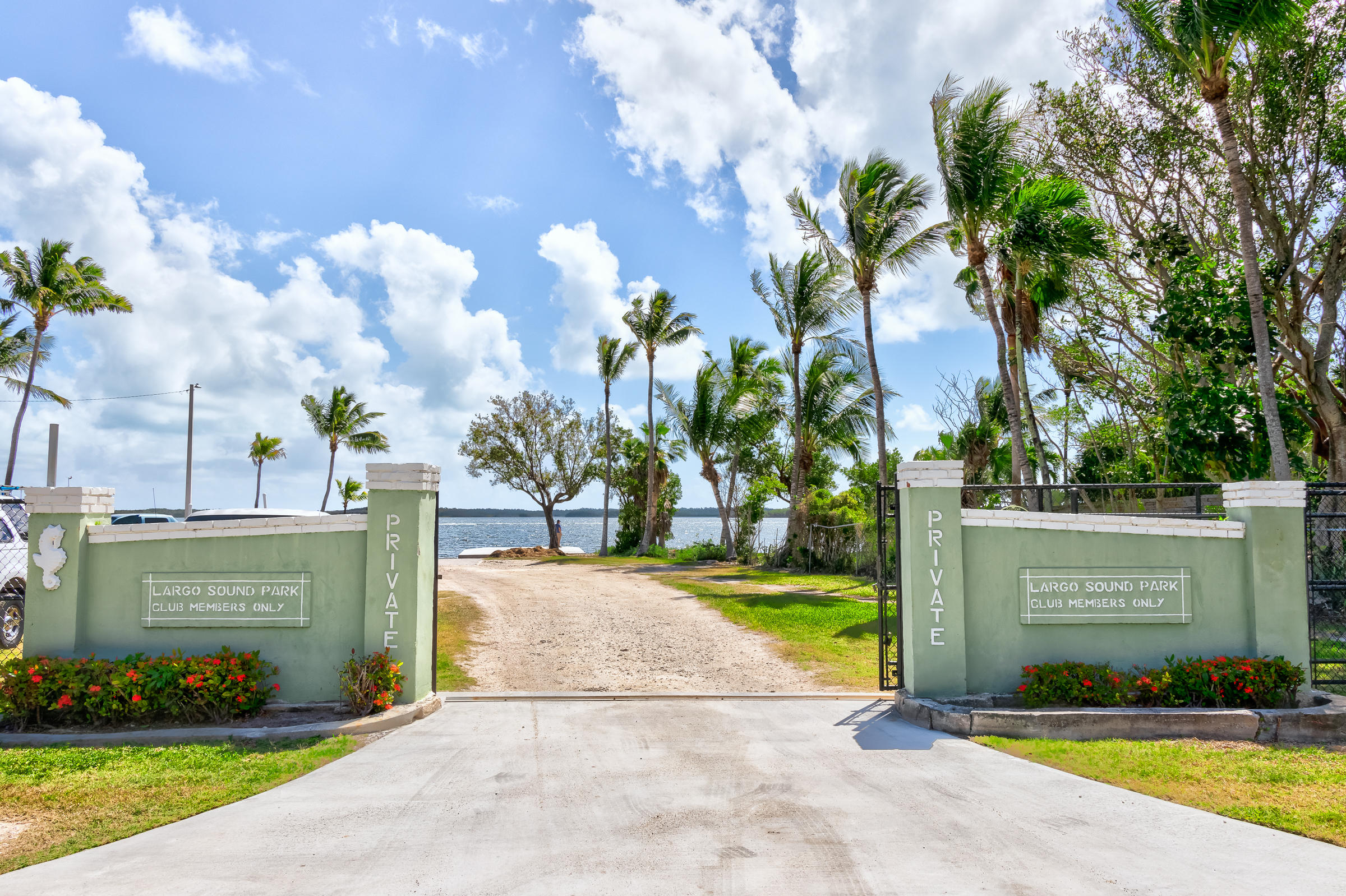 65 Snapper Avenue Key Largo, FL 33037 - Photo 29 of 39 Largo Sound Park