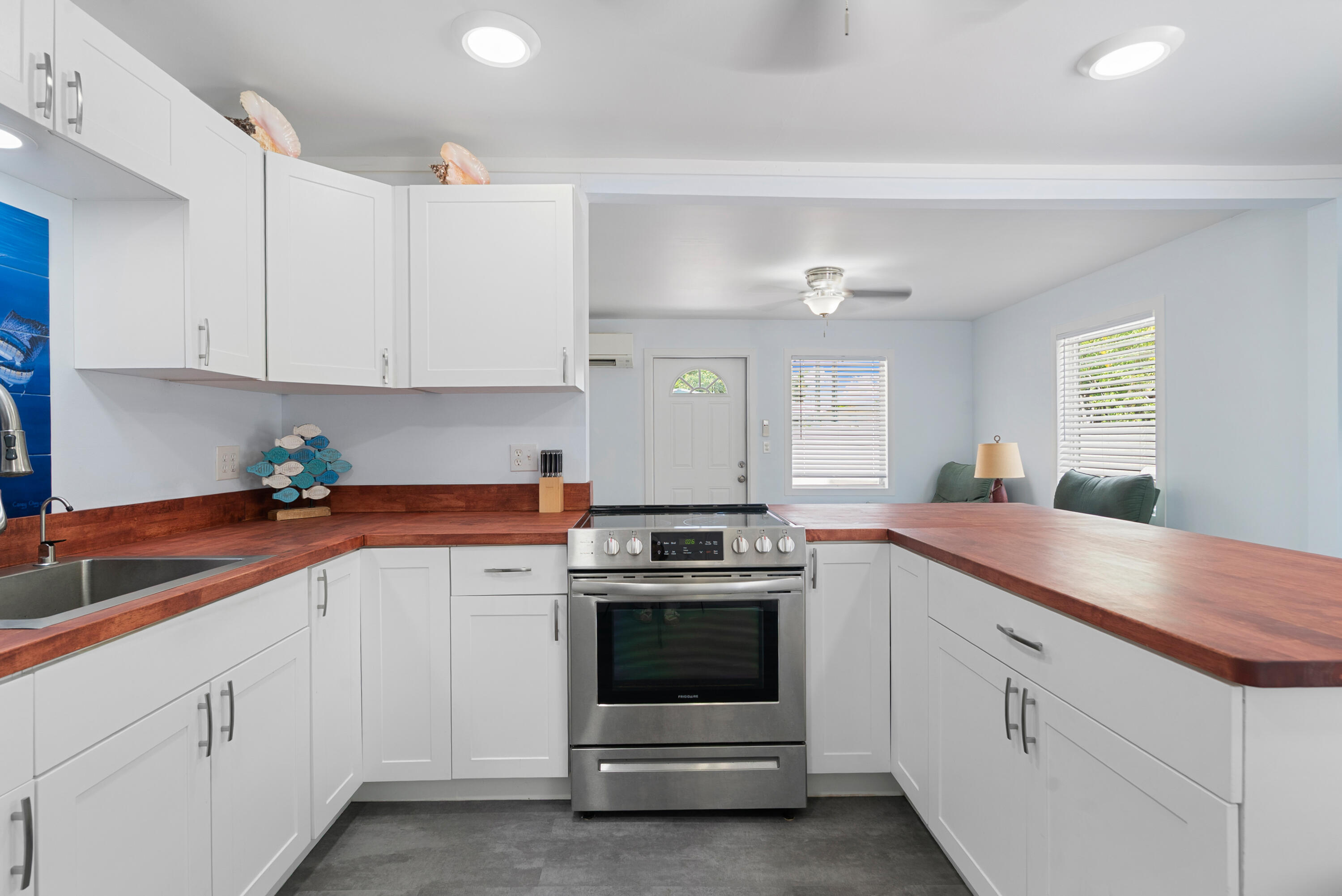 4 Tina Place Key Largo, FL 33037 - Photo 6 of 30 New kitchen
