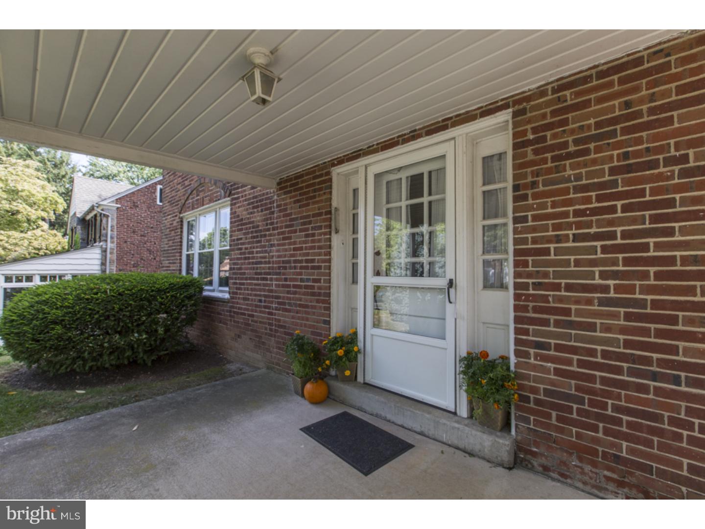 440 Old Farm Road Wyncote, PA 19095 - Photo 2 of 21 Porch