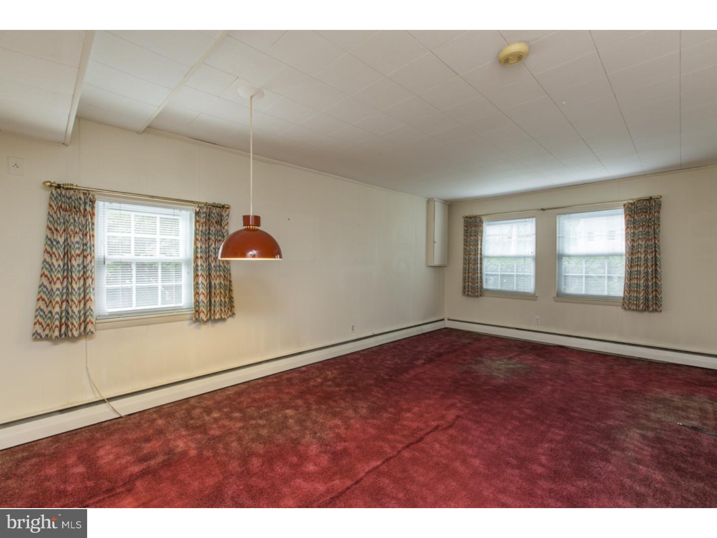440 Old Farm Road Wyncote, PA 19095 - Photo 13 of 21 Family Room