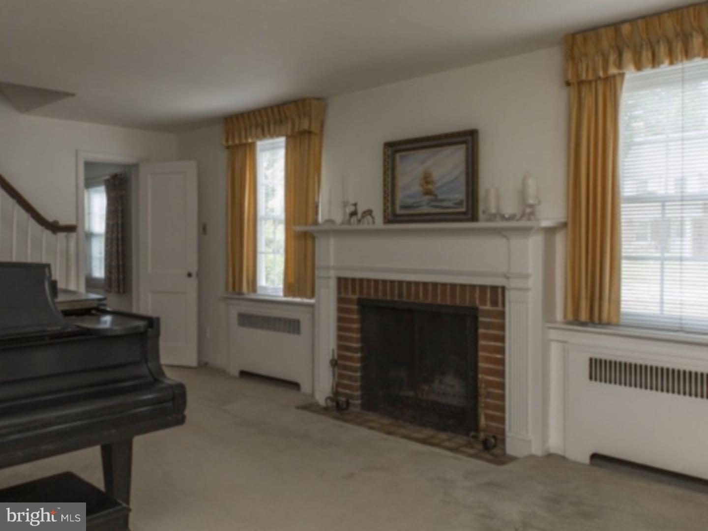 440 Old Farm Road Wyncote, PA 19095 - Photo 5 of 21 Fireplace