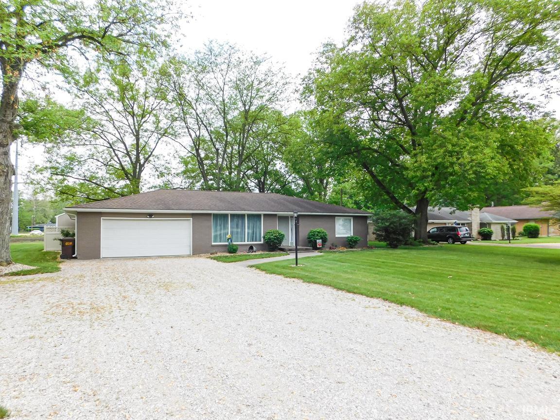 404 West Spring Street Bluffton, IN 46714 - Photo 3 of 35 Gallery Image 3