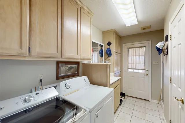 a bathroom with a sink vanity and a mirror
