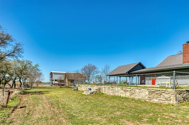 a view of outdoor space yard and deck