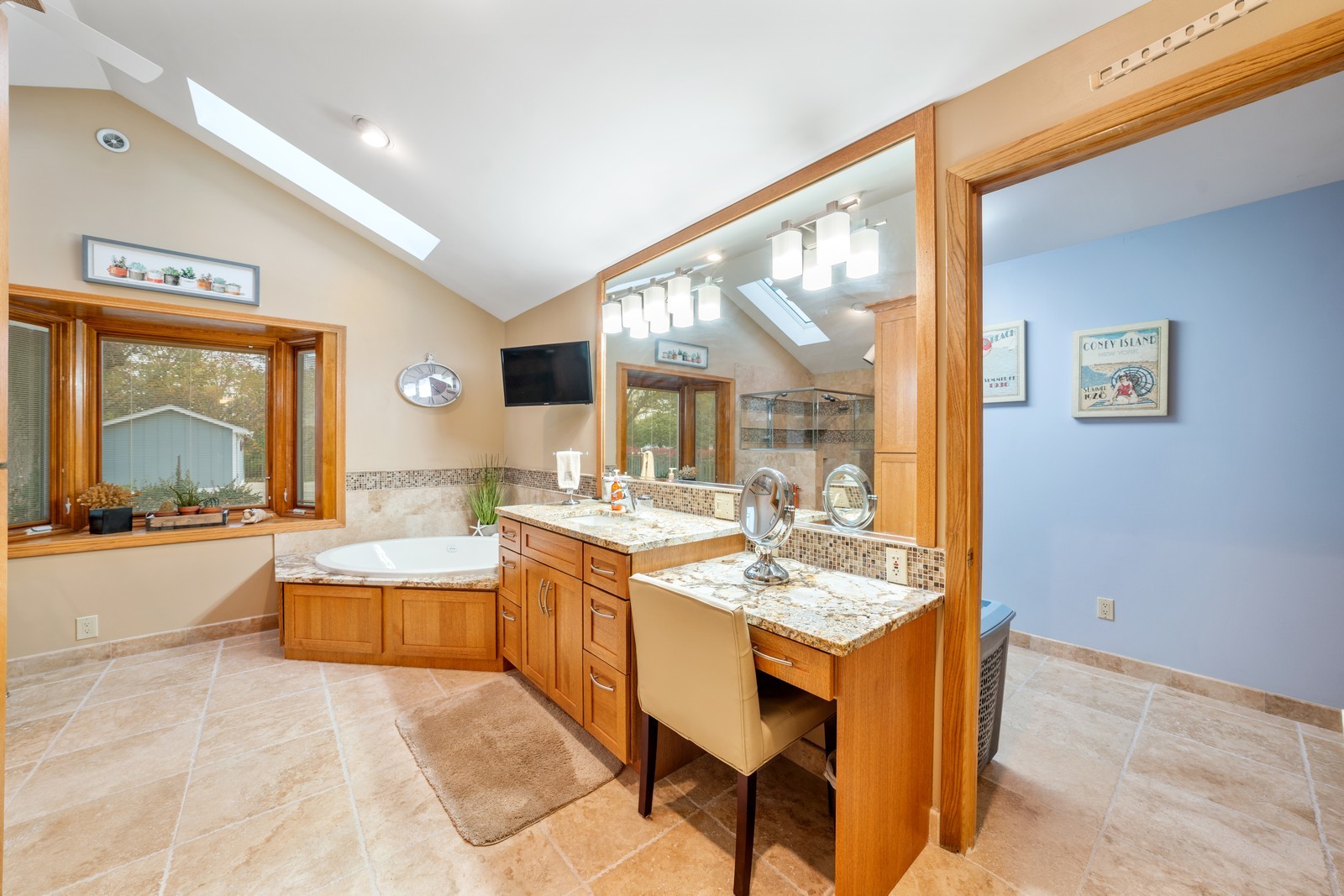 39W594 Deerpath Road Aurora, IL 60506 - Photo 22 of 43