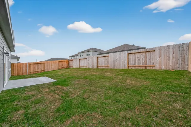 $1,850 | 31334 Gayle Prairie Oaks Street, Waller, TX 77484