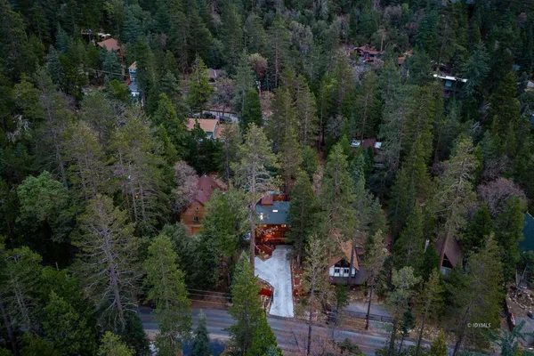 $719,999 | 24680 Fern Valley Road, Idyllwild, CA 92549