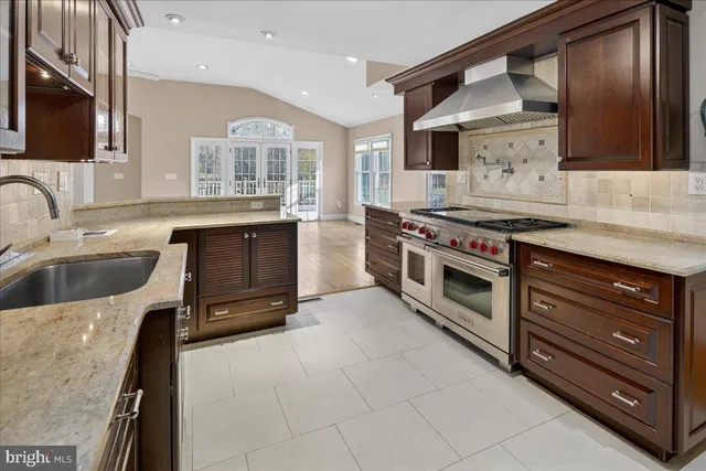 $7,700 | 328 Dodds Lane, Princeton, NJ 08540