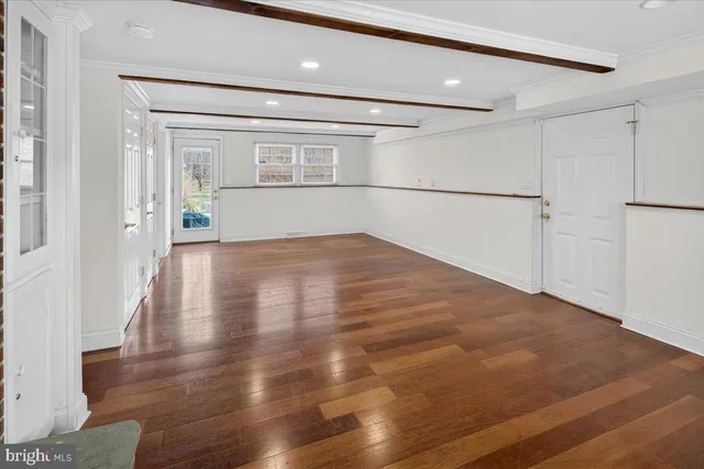 $7,700 | 328 Dodds Lane, Princeton, NJ 08540