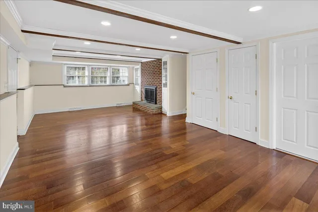 $7,700 | 328 Dodds Lane, Princeton, NJ 08540