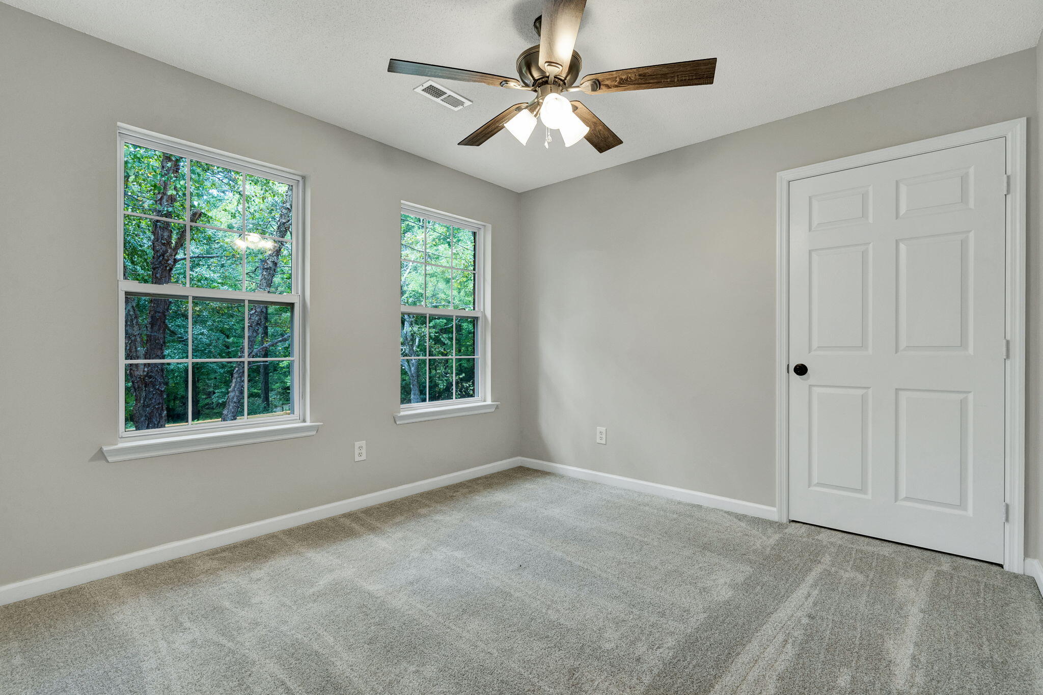 1012 Cave Springs Road Hixson, TN 37343 - Photo 26 of 29 60-web-or-mls-DSC02508