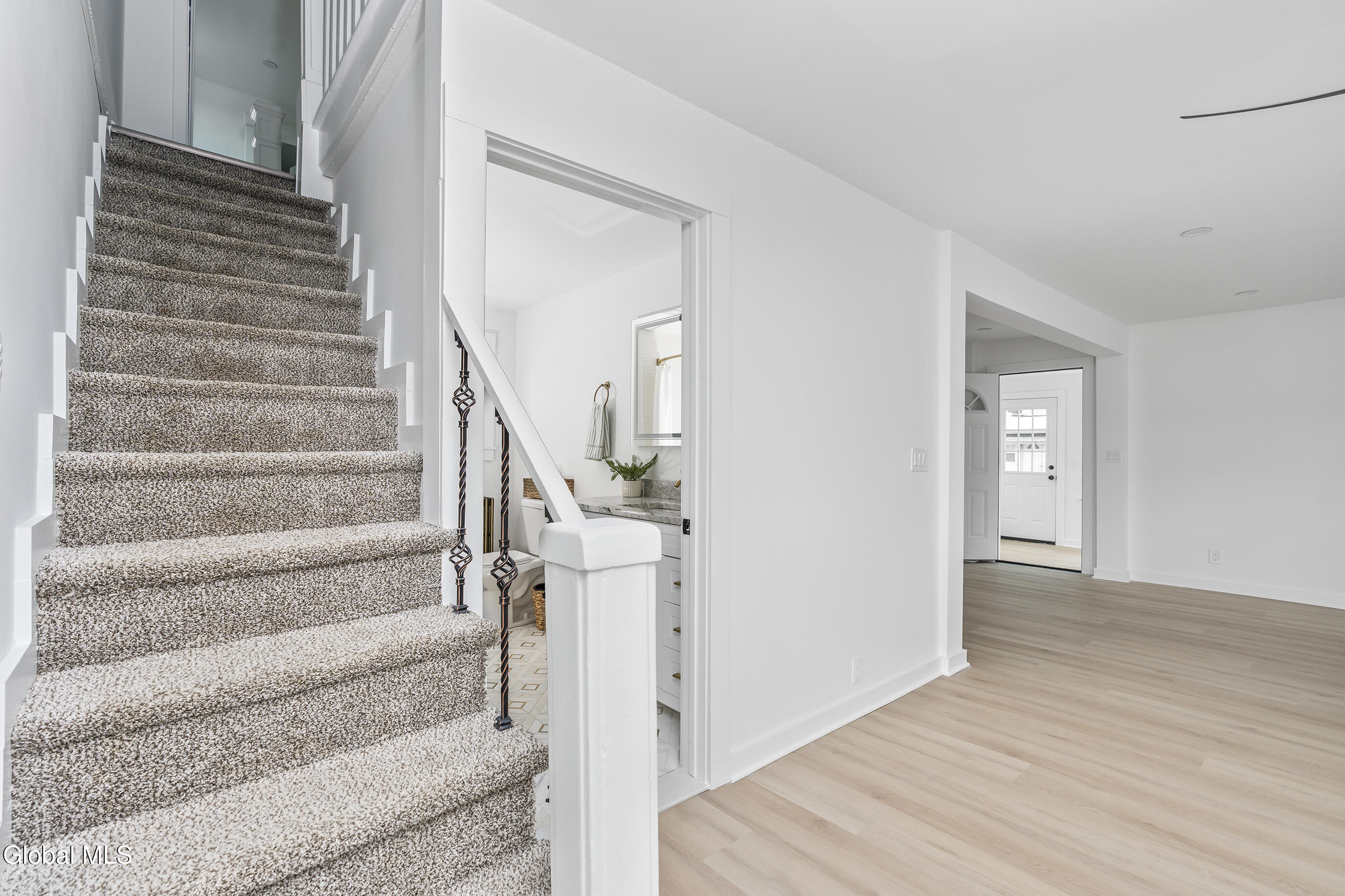 9 Michigan Avenue Rensselaer, NY 12144 - Photo 12 of 19 040-9-Michigan-Ave-Rensselaer-NY-12144 -