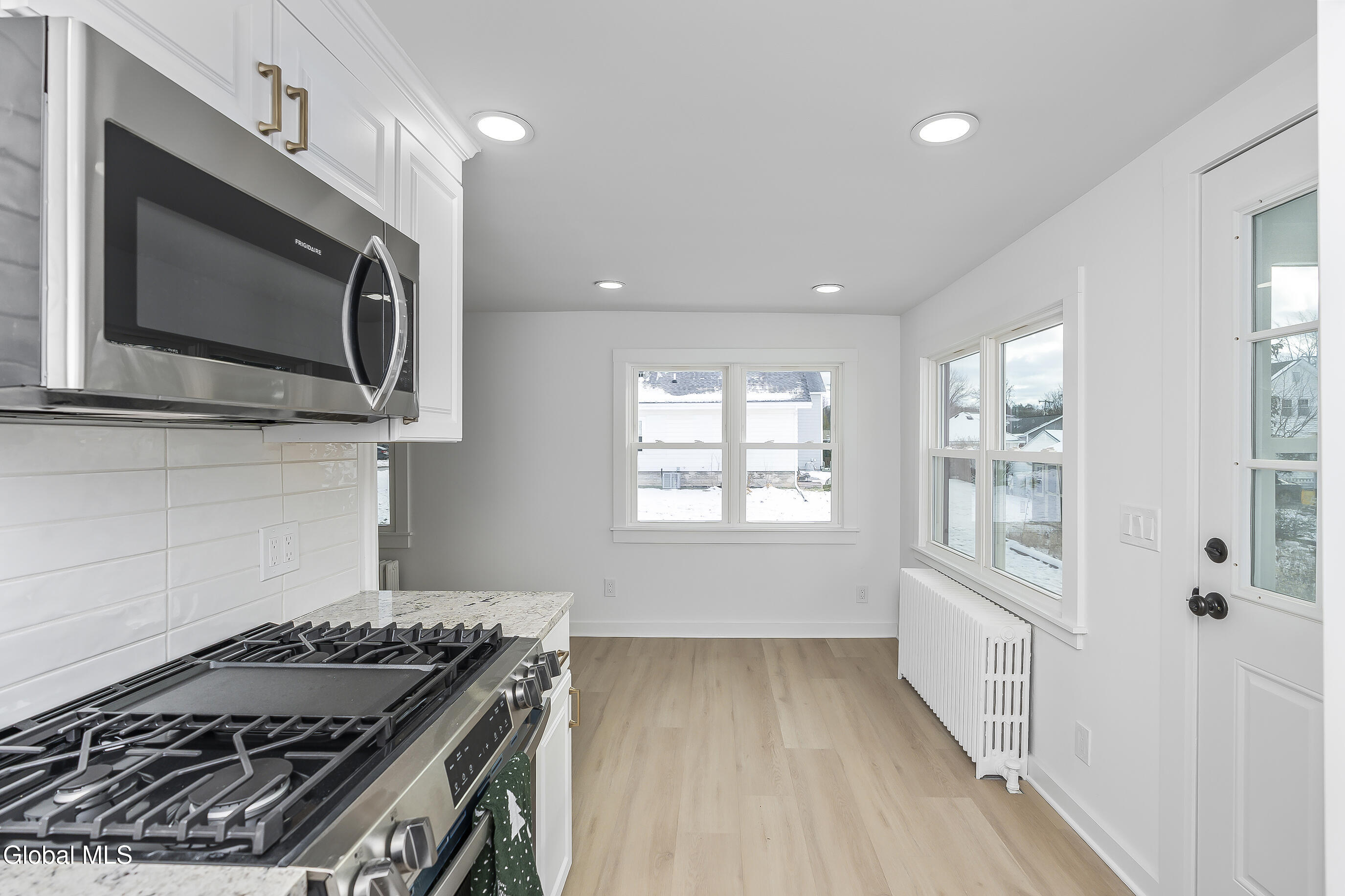 9 Michigan Avenue Rensselaer, NY 12144 - Photo 5 of 19 020-9-Michigan-Ave-Rensselaer-NY-12144