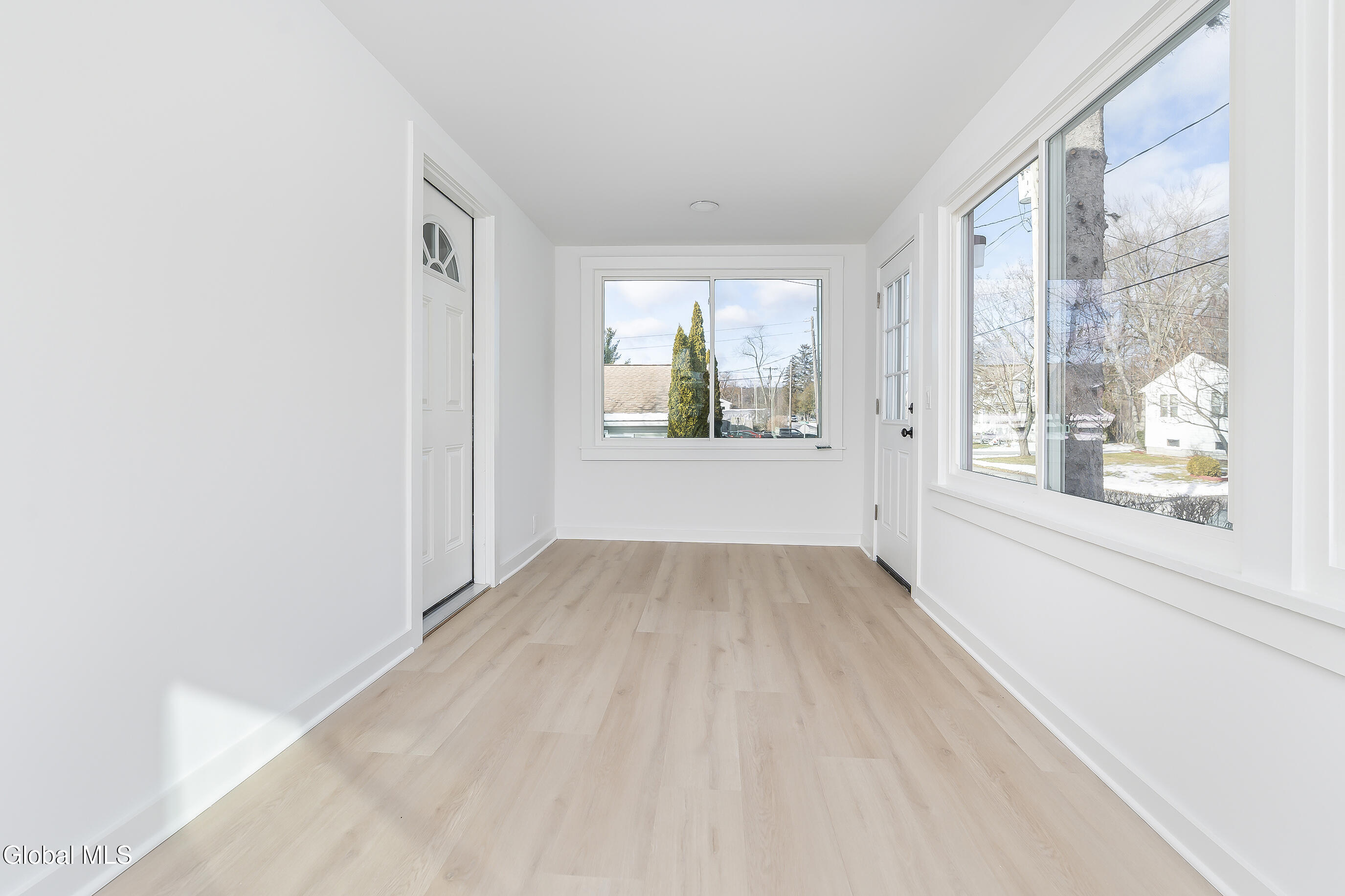 9 Michigan Avenue Rensselaer, NY 12144 - Photo 9 of 19 009-9-Michigan-Ave-Rensselaer-NY-12144