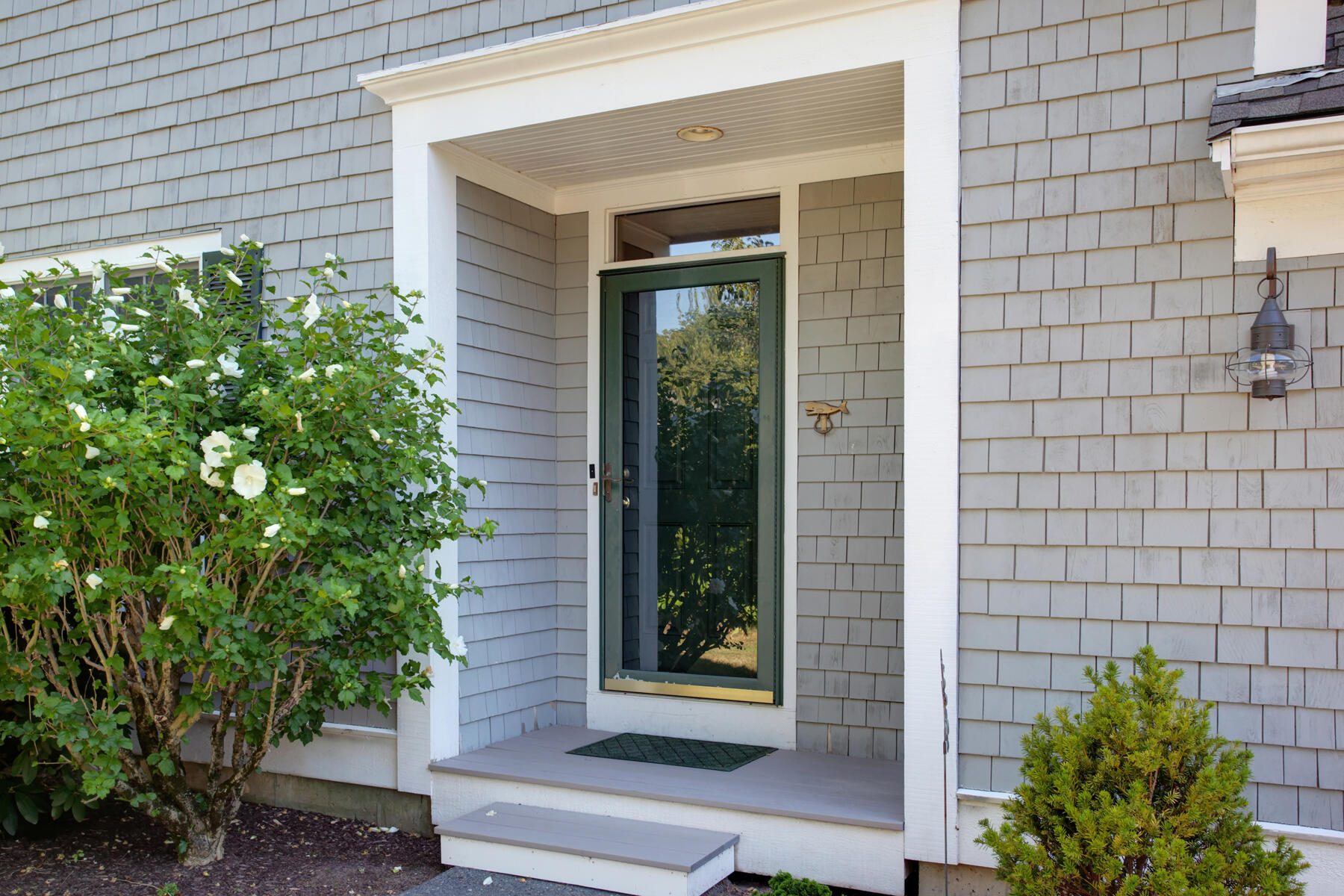 29 Windsor Point Mashpee, MA 02649 - Photo 2 of 32 004_29Windsor_081922