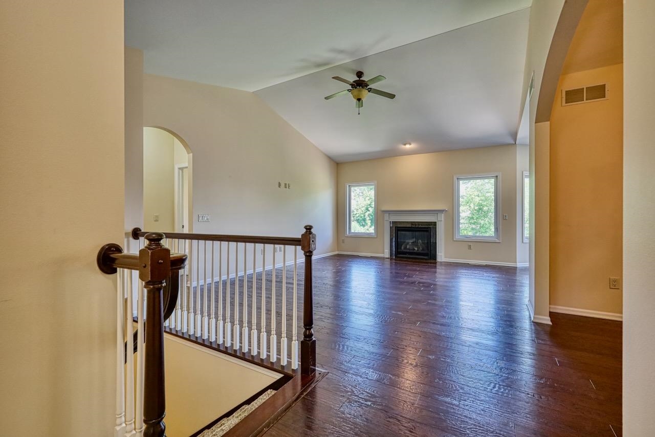 417 Skyview Drive Waunakee, WI 53597 - Photo 3 of 51