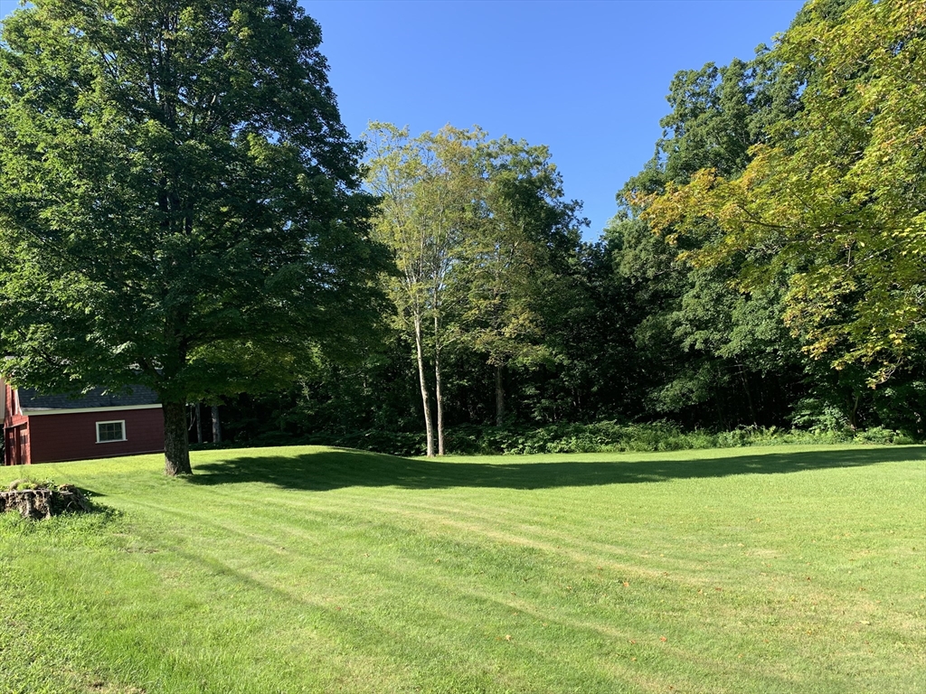 15 Shaw Road Wales, MA 01081 - Photo 8 of 10
