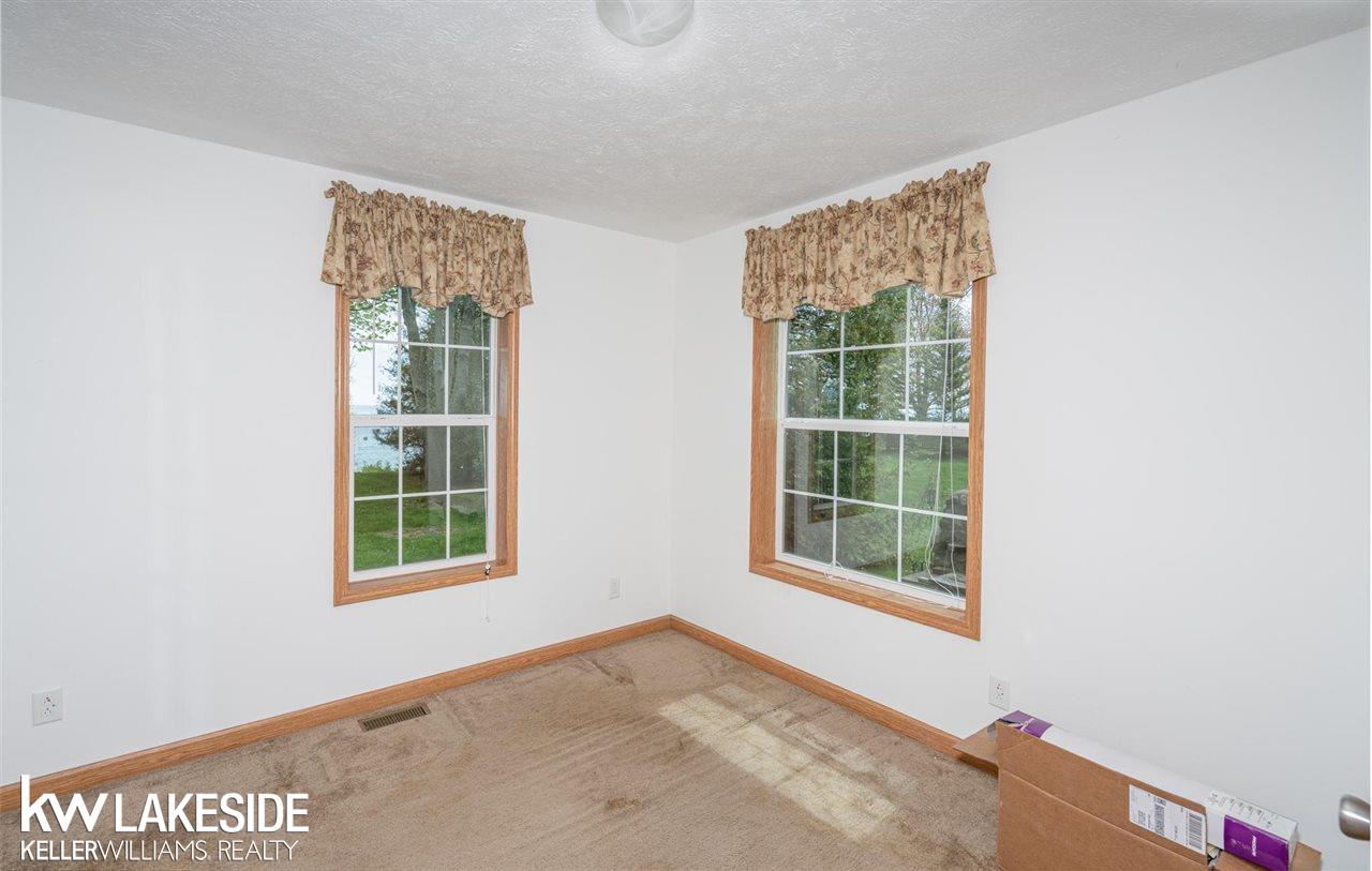 4735 Lakeshore Road Lexington, MI 48450 - Photo 12 of 75