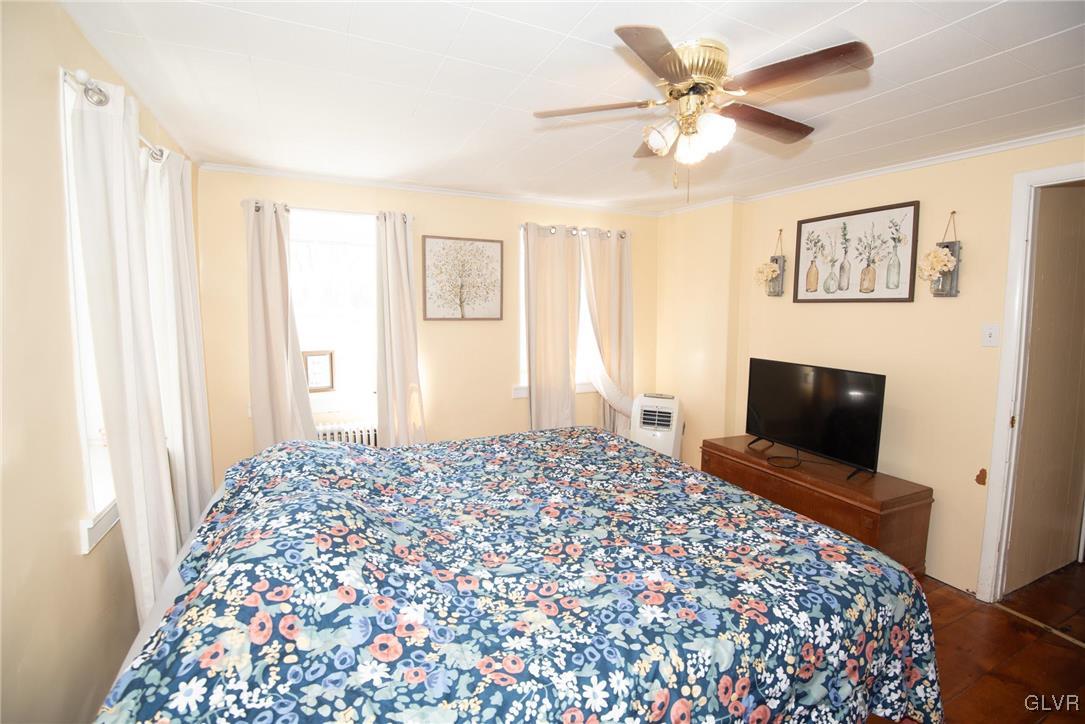 6241 Hickory Road Slatington, PA 18080 - Photo 15 of 50 Unit 6241 Bedroom