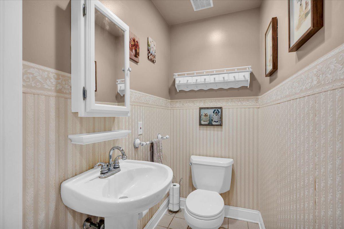 130 East Hancock Street Riverside, NJ 08075 - Photo 15 of 28 Half bath on first floor