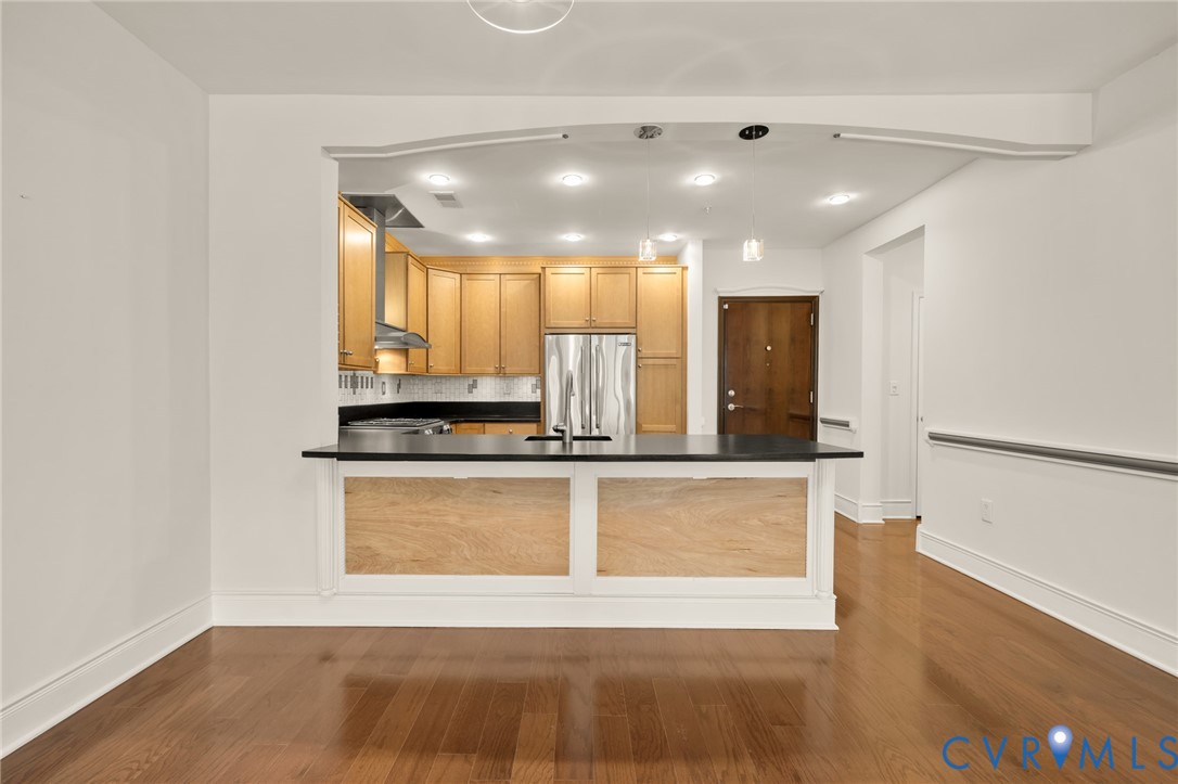 1418 North Rhodes Street, Unit B105 Arlington, VA 22209 - Photo 14 of 39