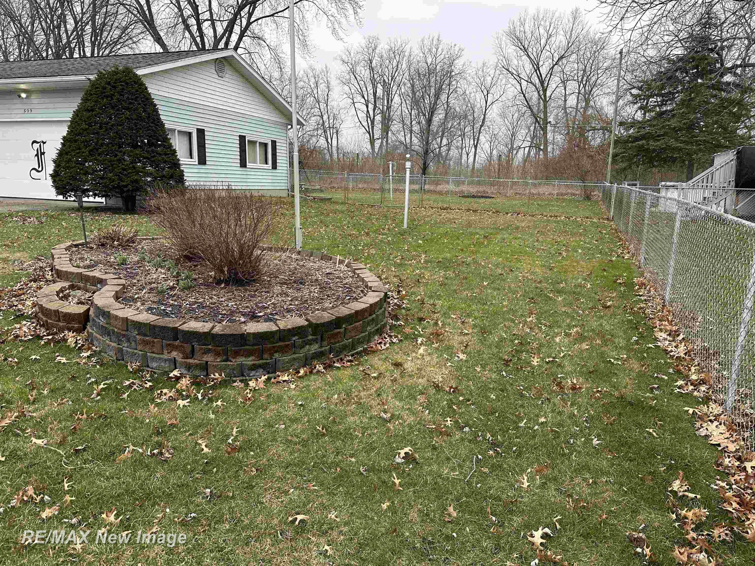 599 North Huron Road Linwood, MI 48634 - Photo 37 of 45 50137147-c1c8b7db-536e-452e-be7f-a8f1202f7c97.JPG
