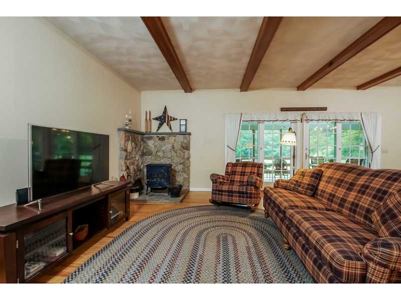 600 Fish Hill Road West Greenwich, RI 02817 - Photo 7 of 23 Den/Family/Great Room.