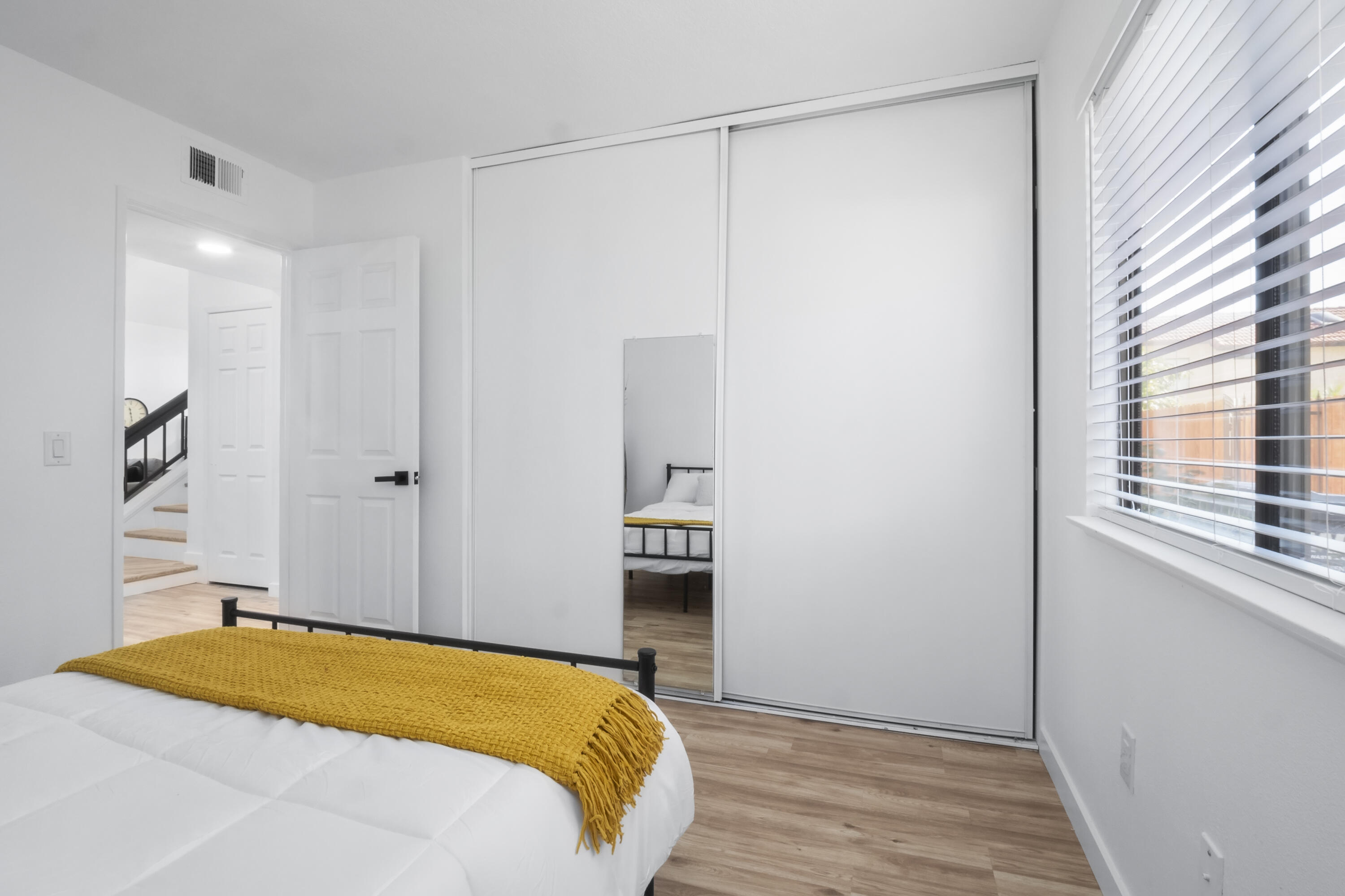 2012 Comstock Court Palmdale, CA 93551 - Photo 24 of 44 P1803250