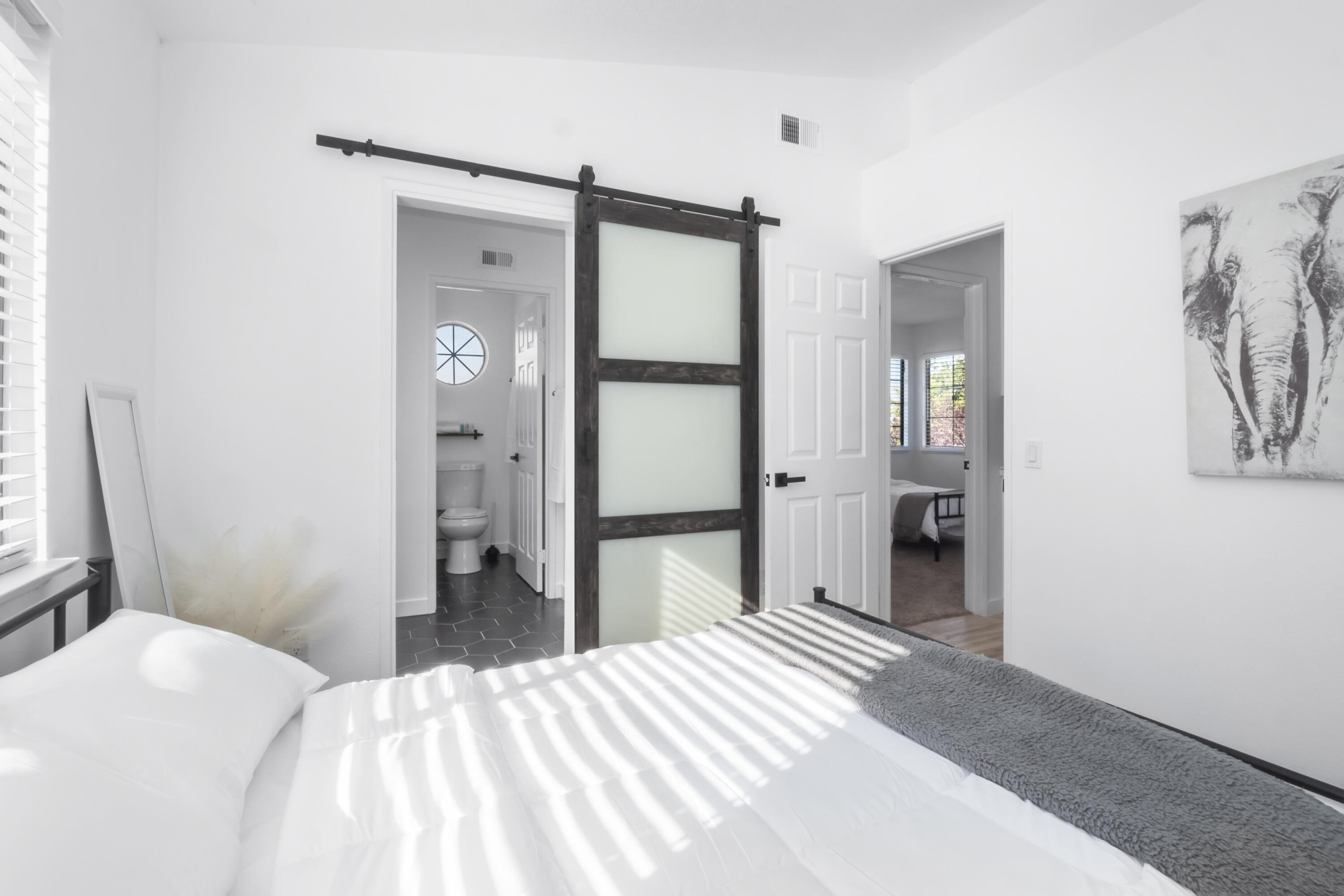 2012 Comstock Court Palmdale, CA 93551 - Photo 37 of 44 P1813388