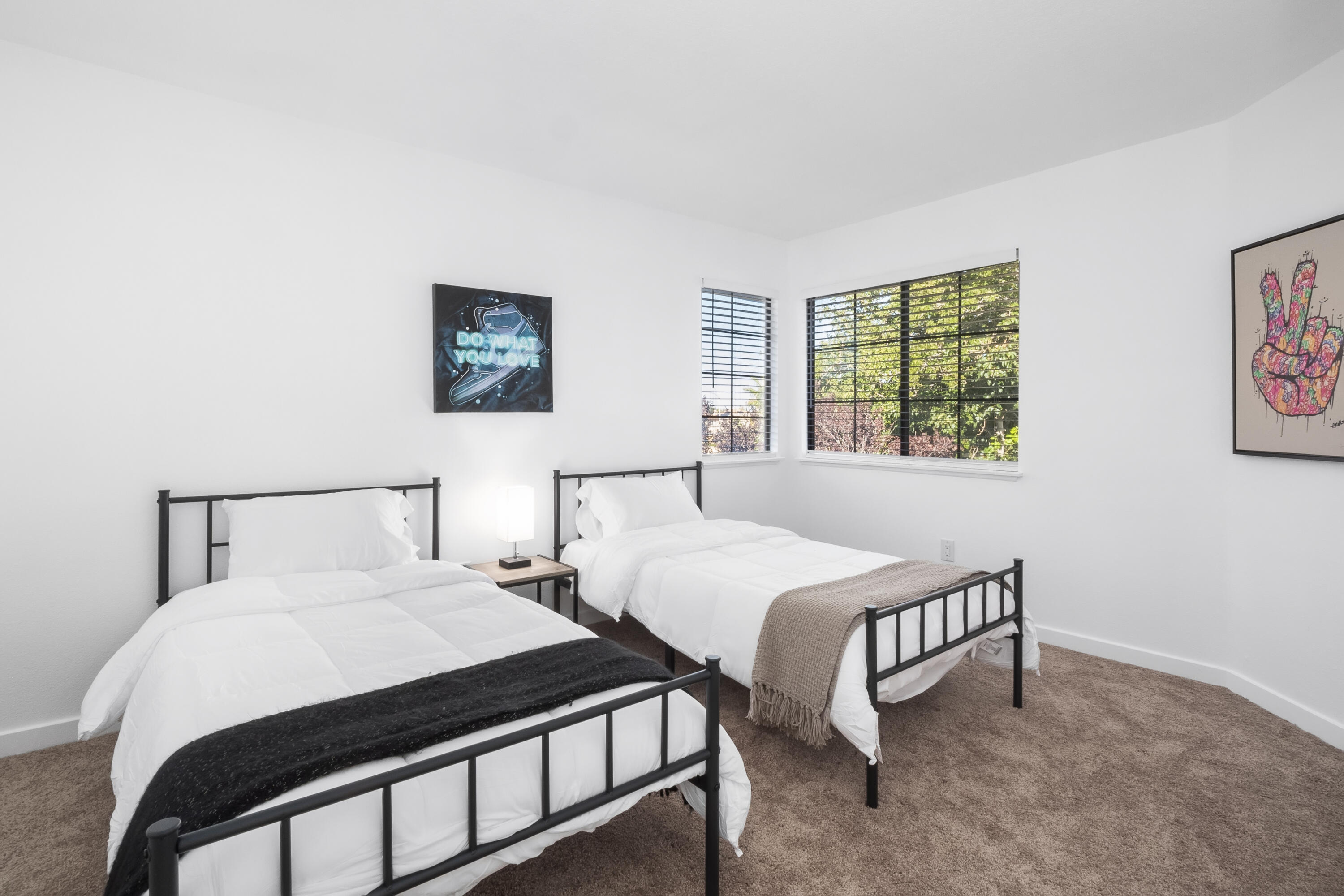 2012 Comstock Court Palmdale, CA 93551 - Photo 38 of 44 P1813398