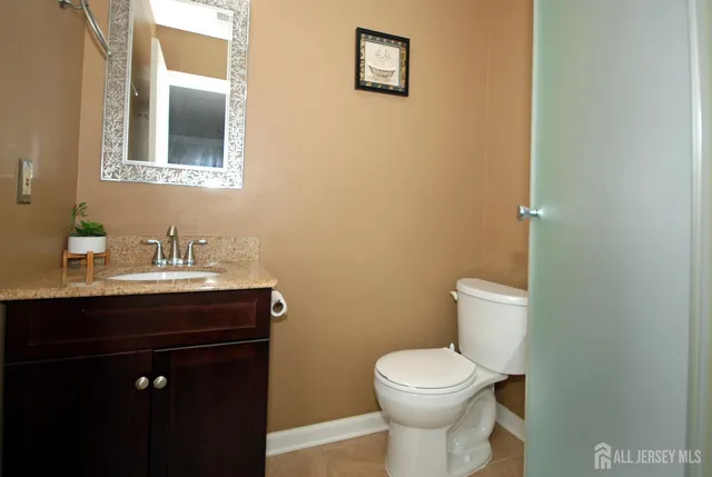 $579,900 | 96 Brewster Circle, Old Bridge, NJ 08857