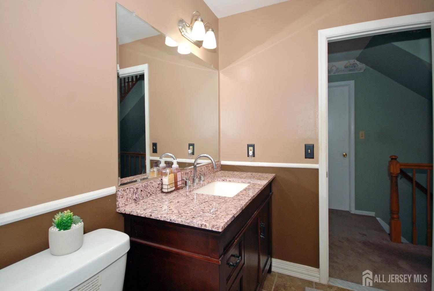 96 Brewster Circle Old Bridge, NJ 08857 - Photo 24 of 34