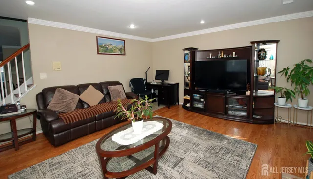 $579,900 | 96 Brewster Circle, Old Bridge, NJ 08857