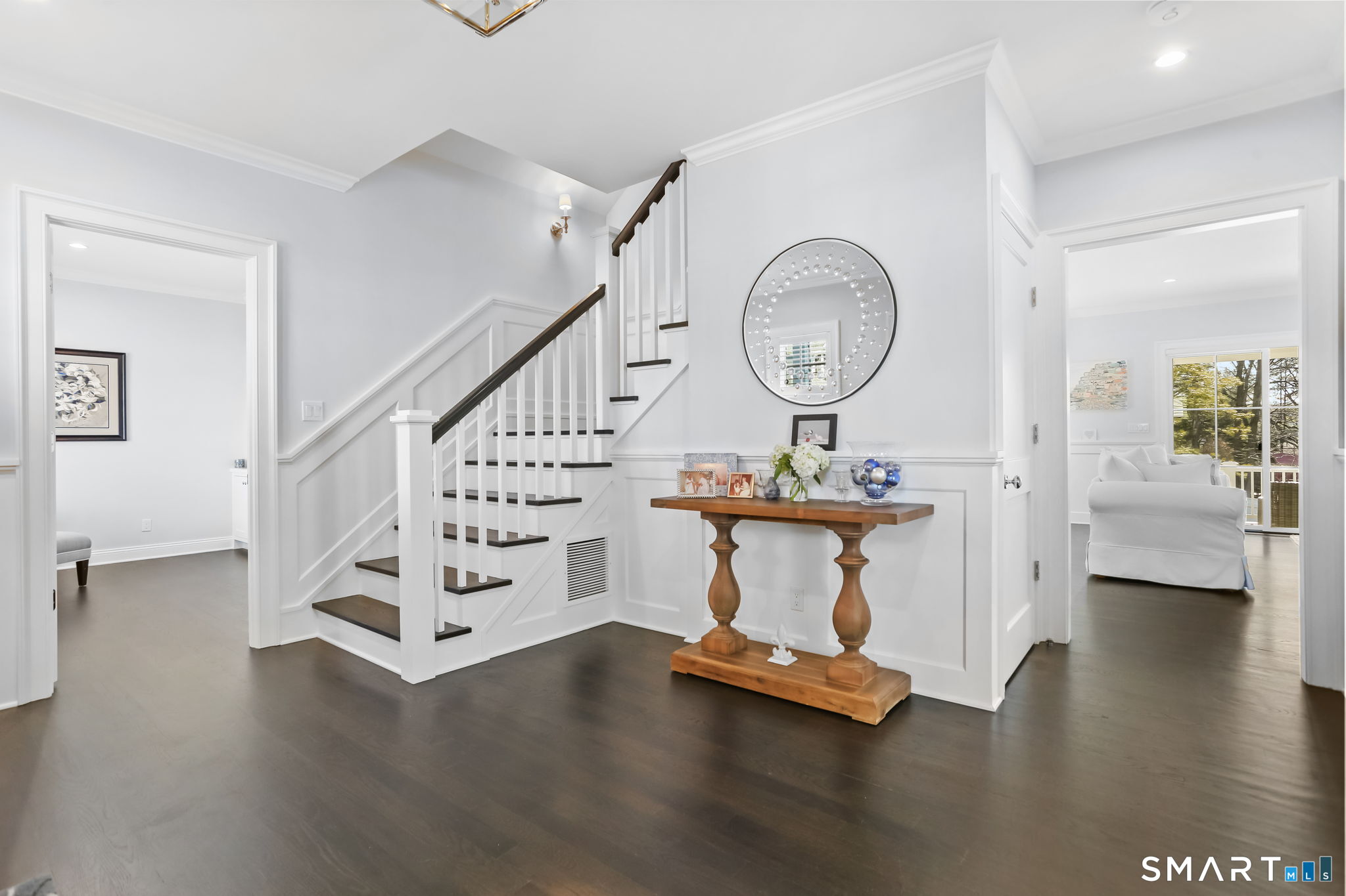 218 Lower Farm Road Fairfield, CT 06824 - Photo 12 of 40