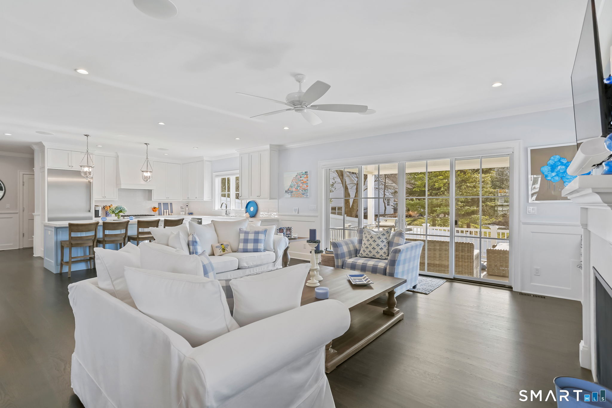 218 Lower Farm Road Fairfield, CT 06824 - Photo 2 of 40